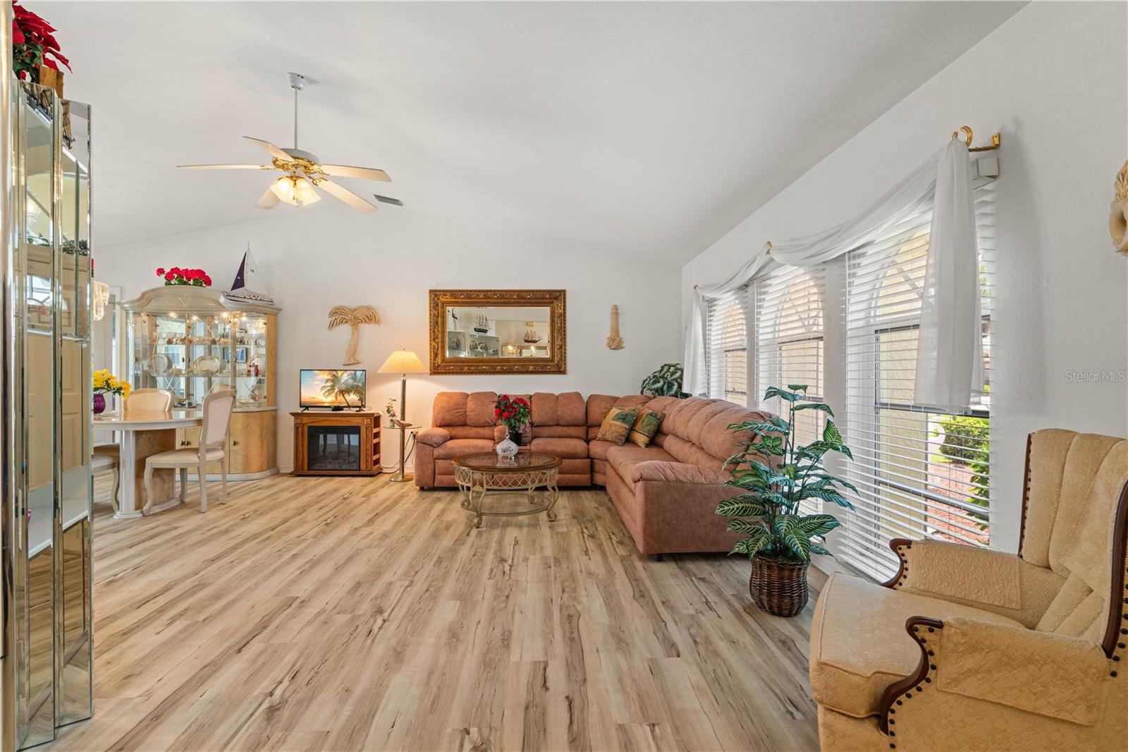 PUNTA GORDA ISLES SEC 14 - Residential