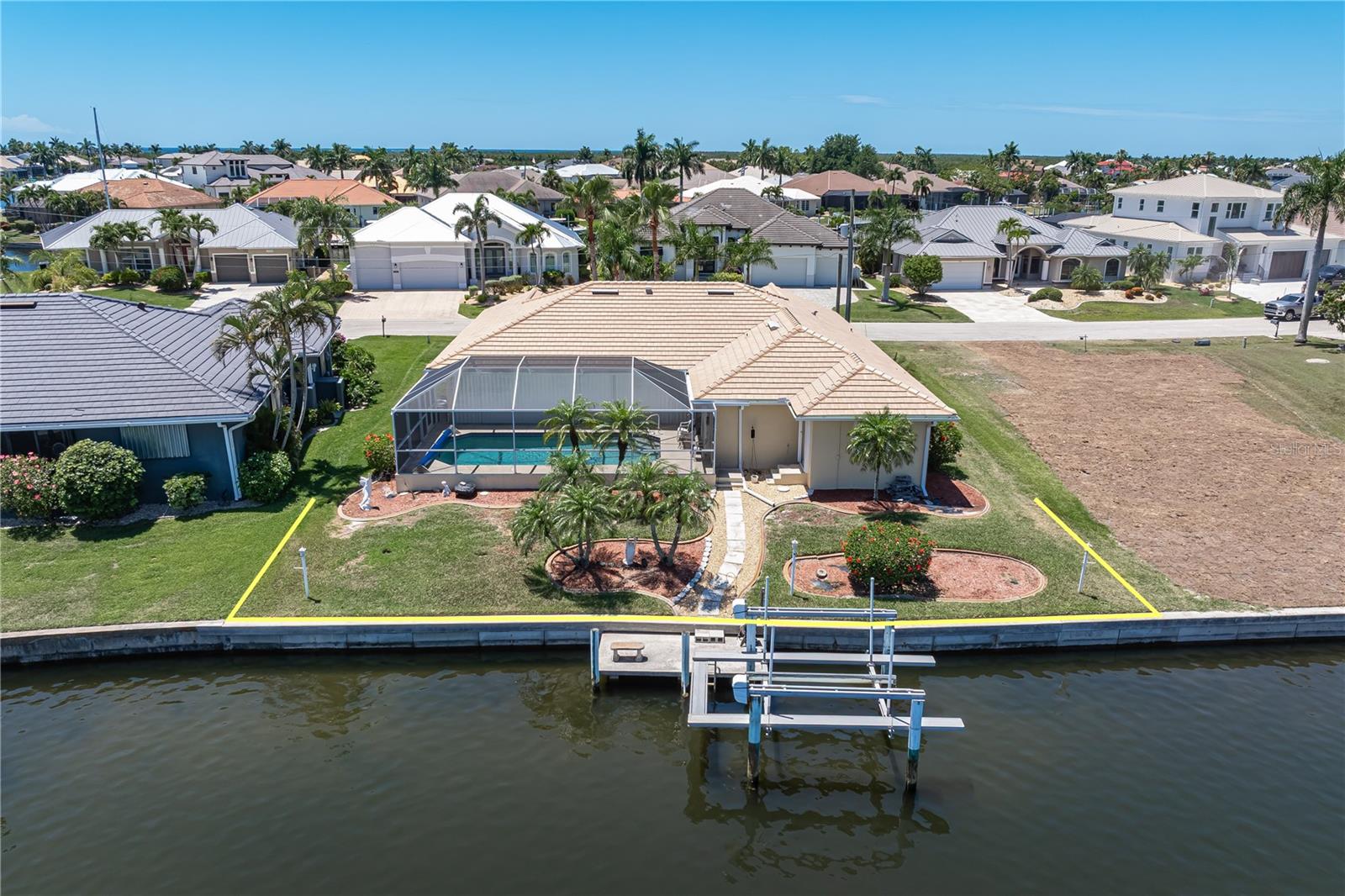 PUNTA GORDA ISLES SEC 14 - Residential