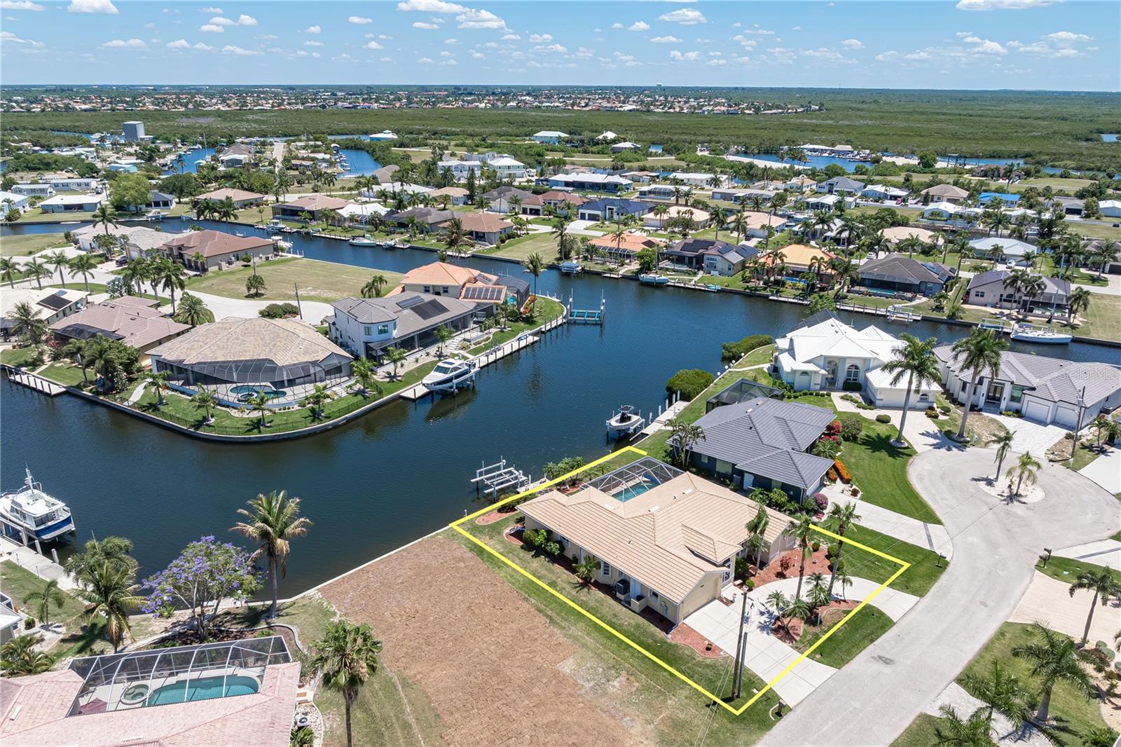 PUNTA GORDA ISLES SEC 14 - Residential