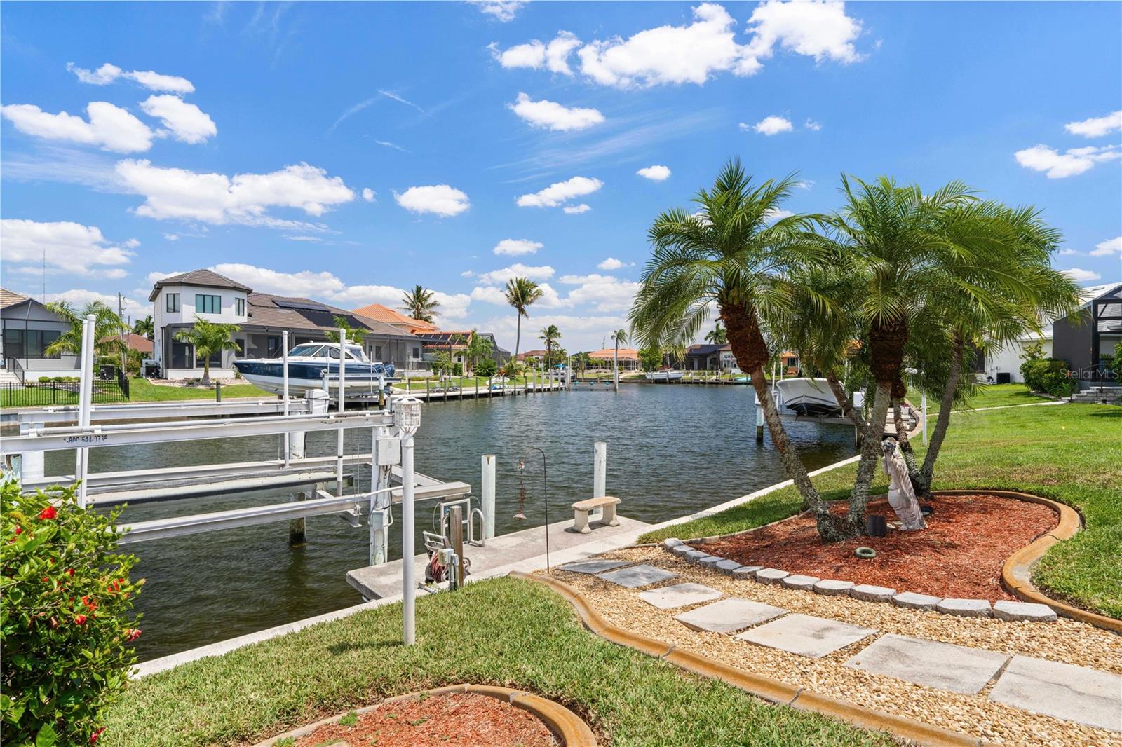 PUNTA GORDA ISLES SEC 14 - Residential
