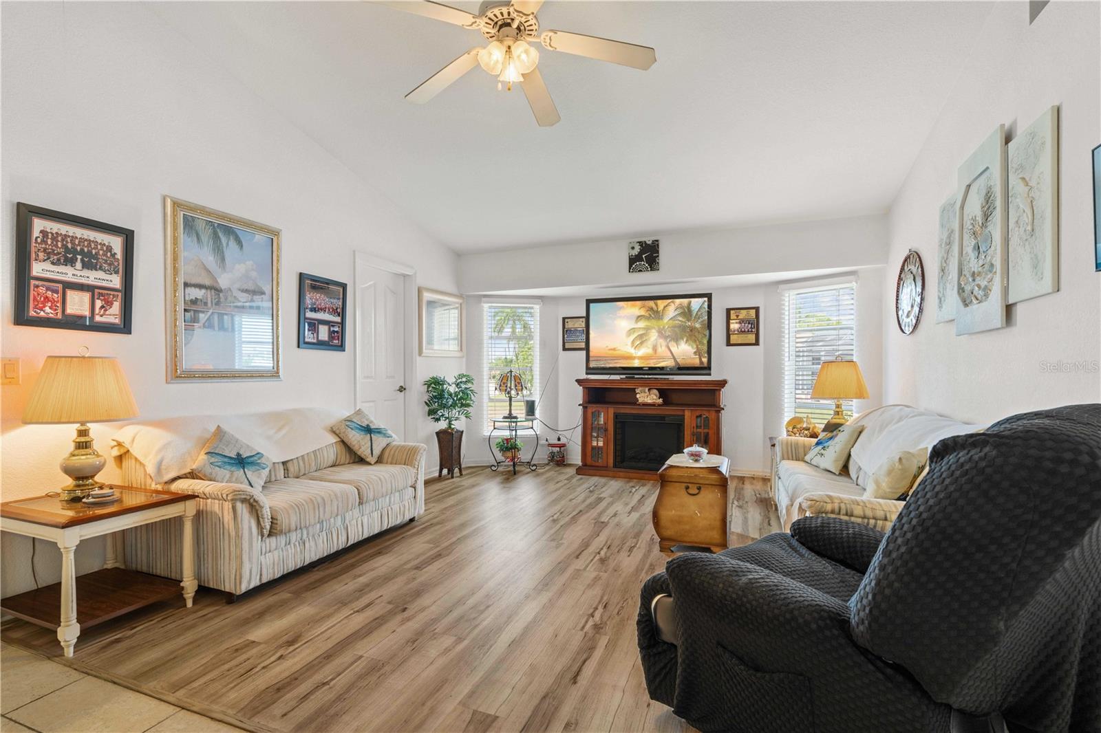 PUNTA GORDA ISLES SEC 14 - Residential