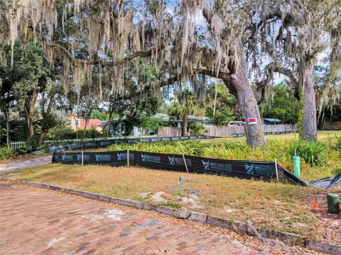 A home in WINTER PARK