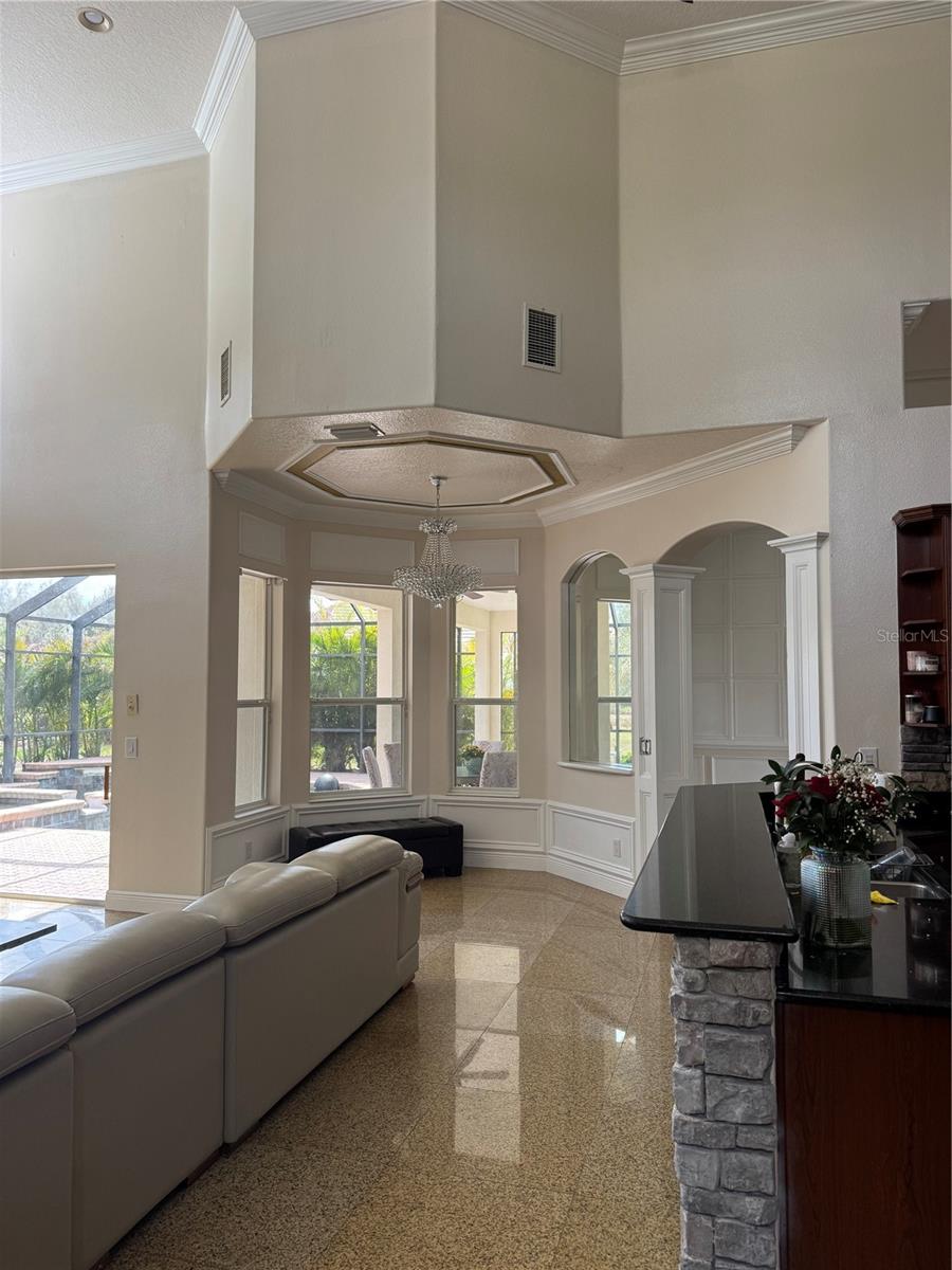 317 COUNTRY MEADOWS WAY