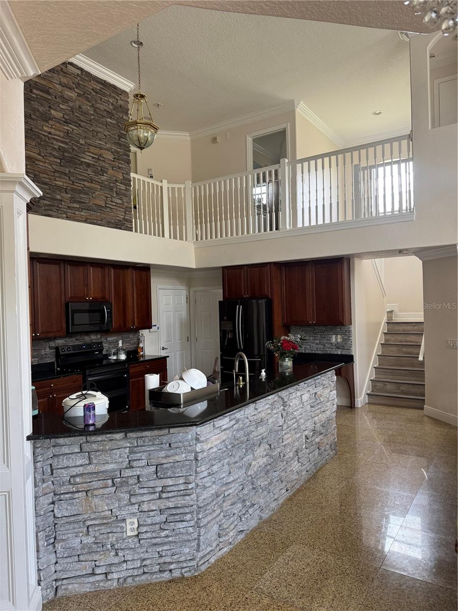 317 COUNTRY MEADOWS WAY