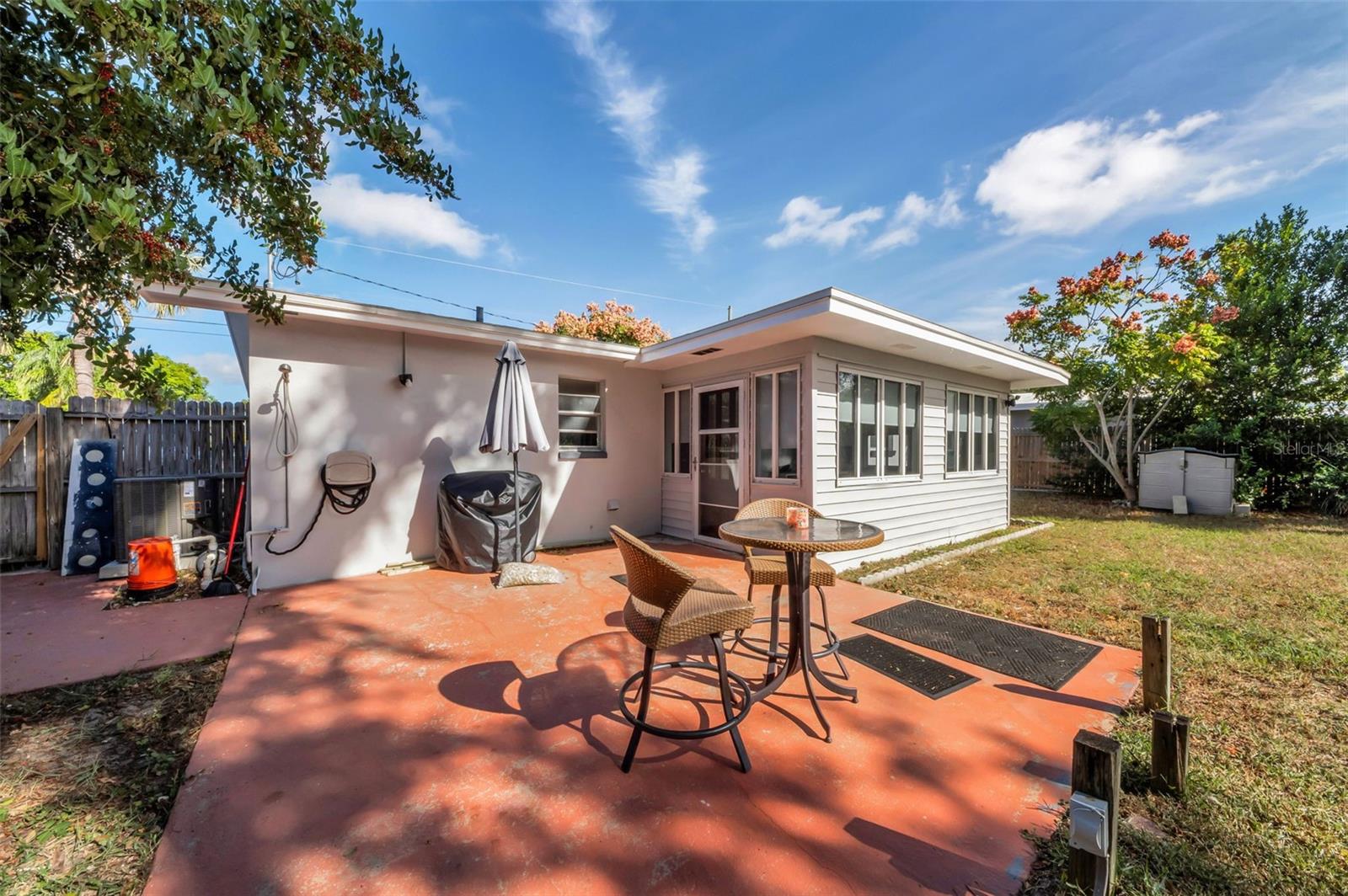 WOODMONT PARK ESTATES - Residential