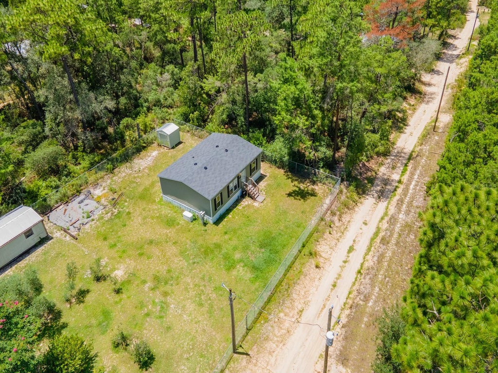 Photo of 14668 NE 204th Place, Fort Mccoy, FL 32134 (MLS # OM729217)