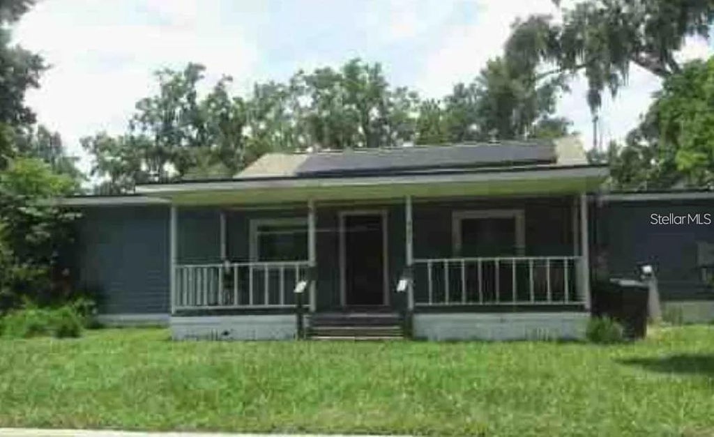 Photo of 985 S Dudley Avenue, Bartow, FL 33830 (MLS # TB8542300)