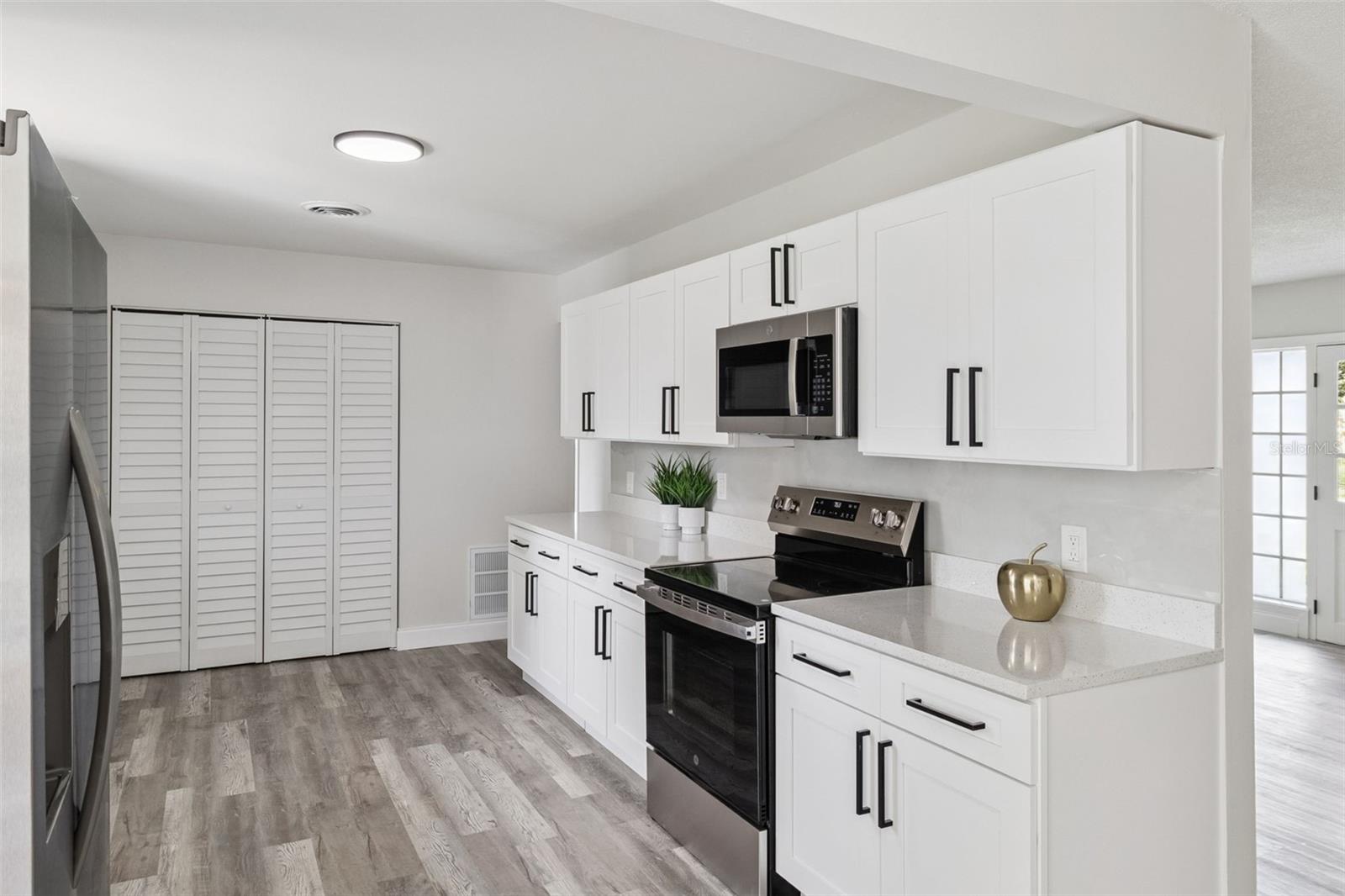 COLONY WEST SUB - Residential