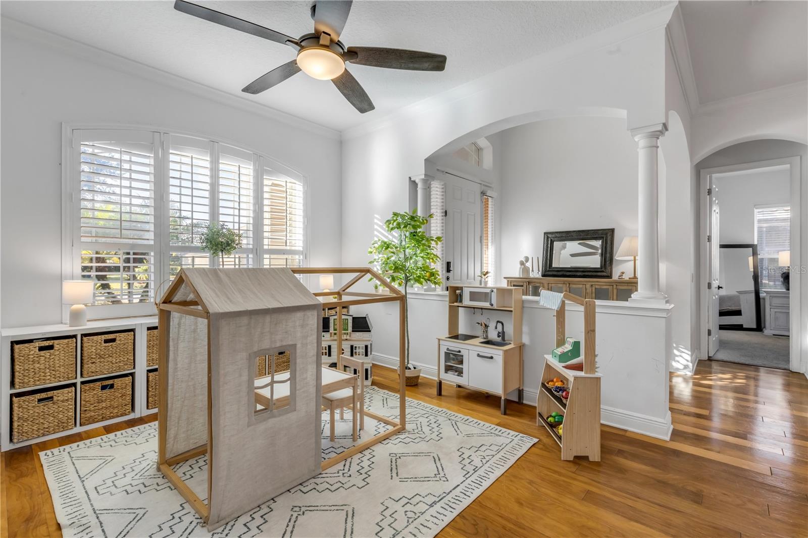 MOUNT DORA LOCH LEVEN PH 05 - Residential