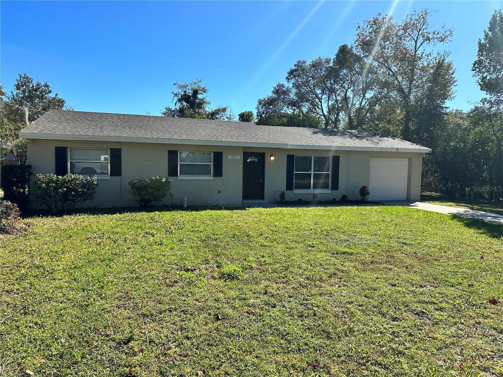 CRESTLAND ESTATES - Residential Lease