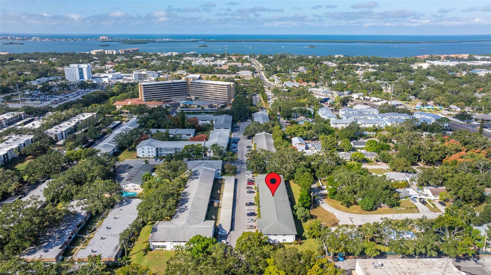 DOUGLAS ARMS - Residential