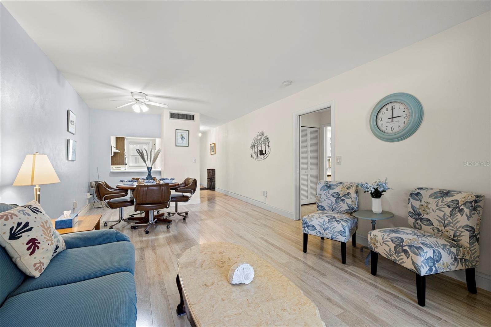 DOUGLAS ARMS - Residential