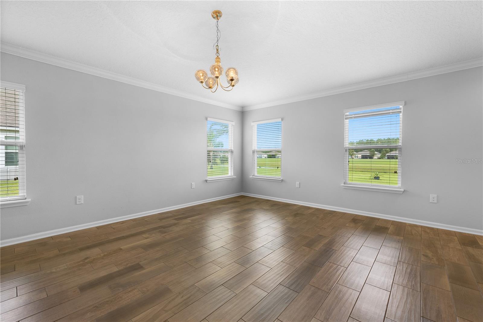 GRAND RESERVE & GOLF CLUB UN 01 - Residential