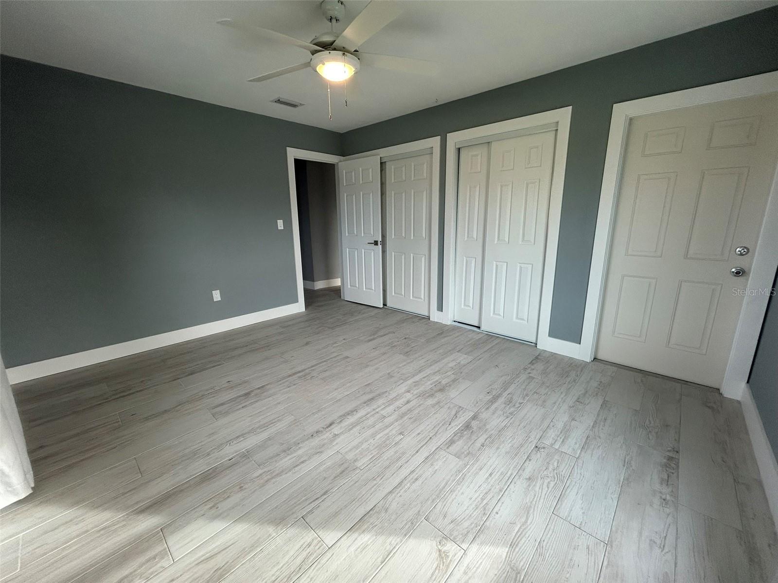 CHARLOTTE PARK - Residential Lease