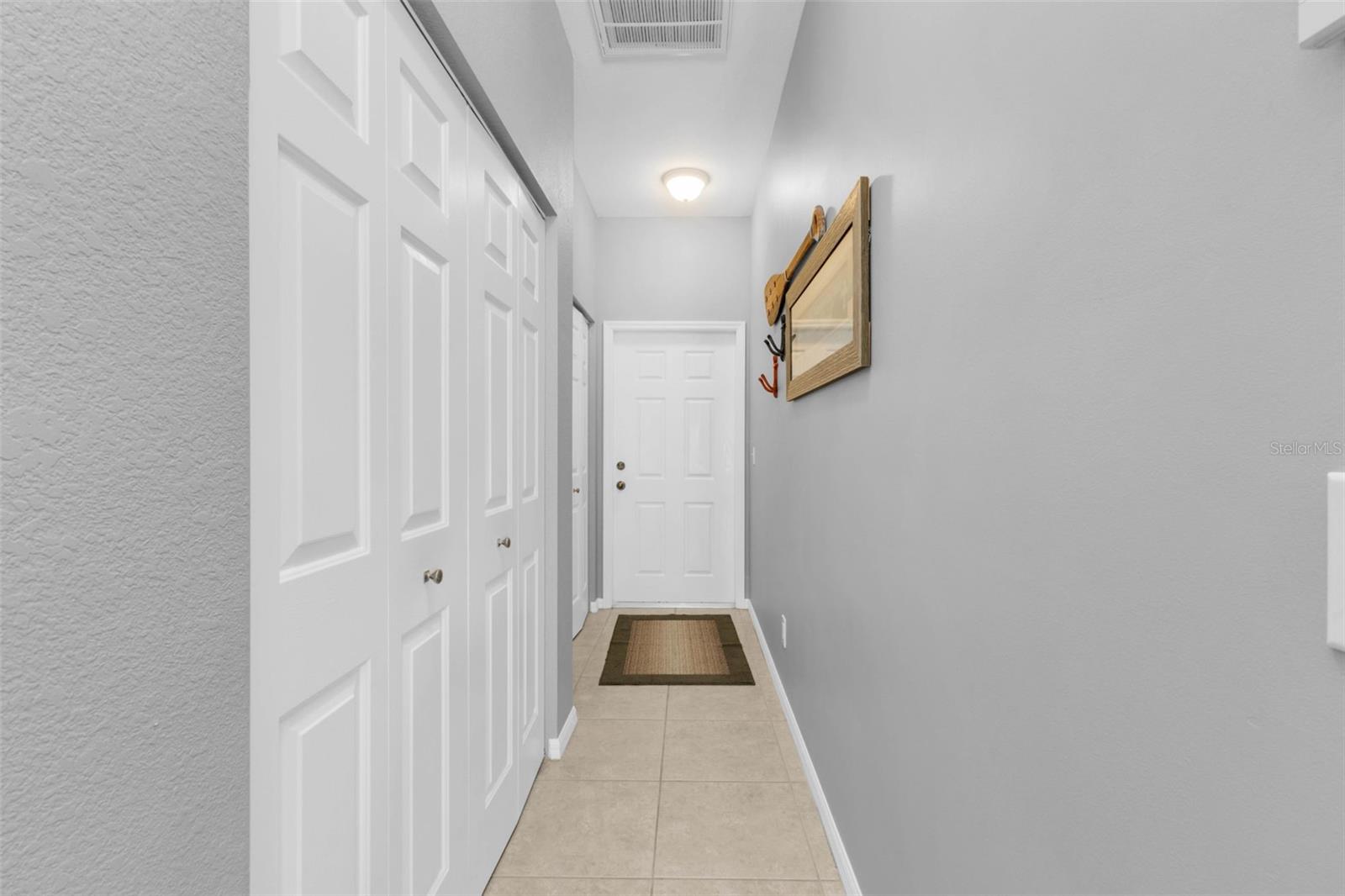 HERITAGE LAKE PARK - Residential