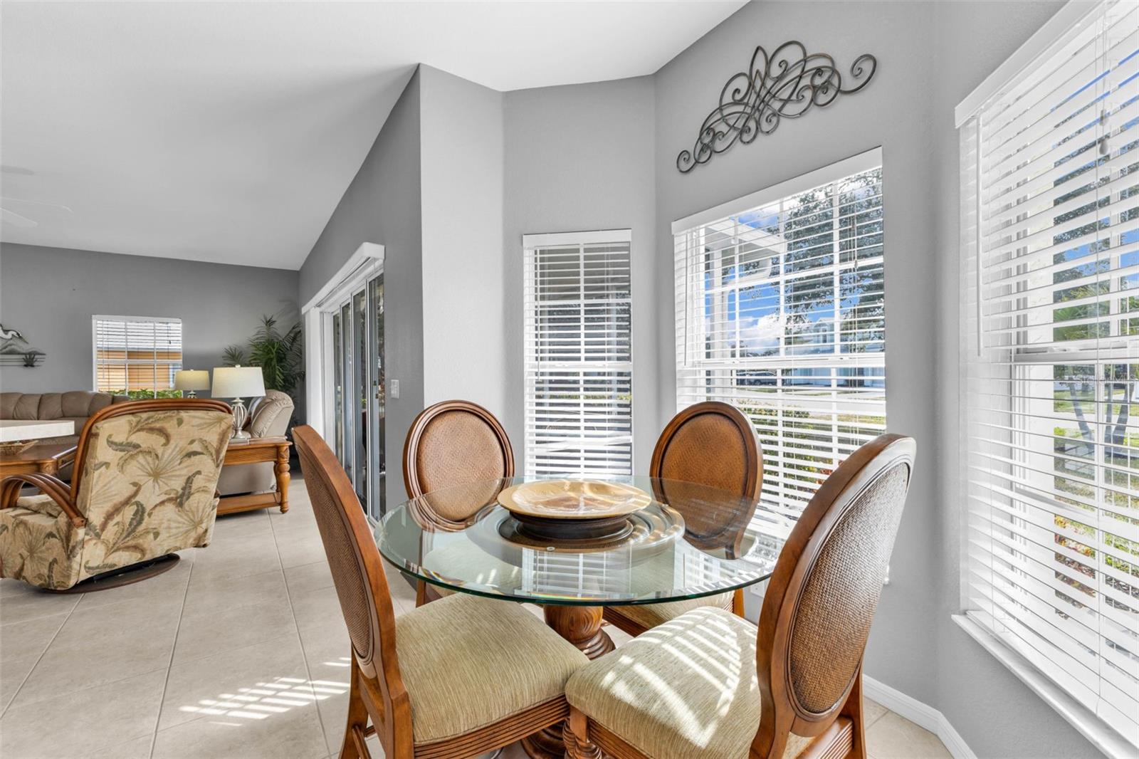 HERITAGE LAKE PARK - Residential