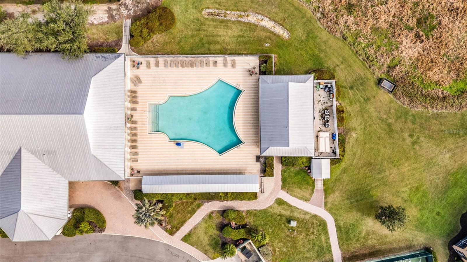 HERITAGE LAKE PARK - Residential