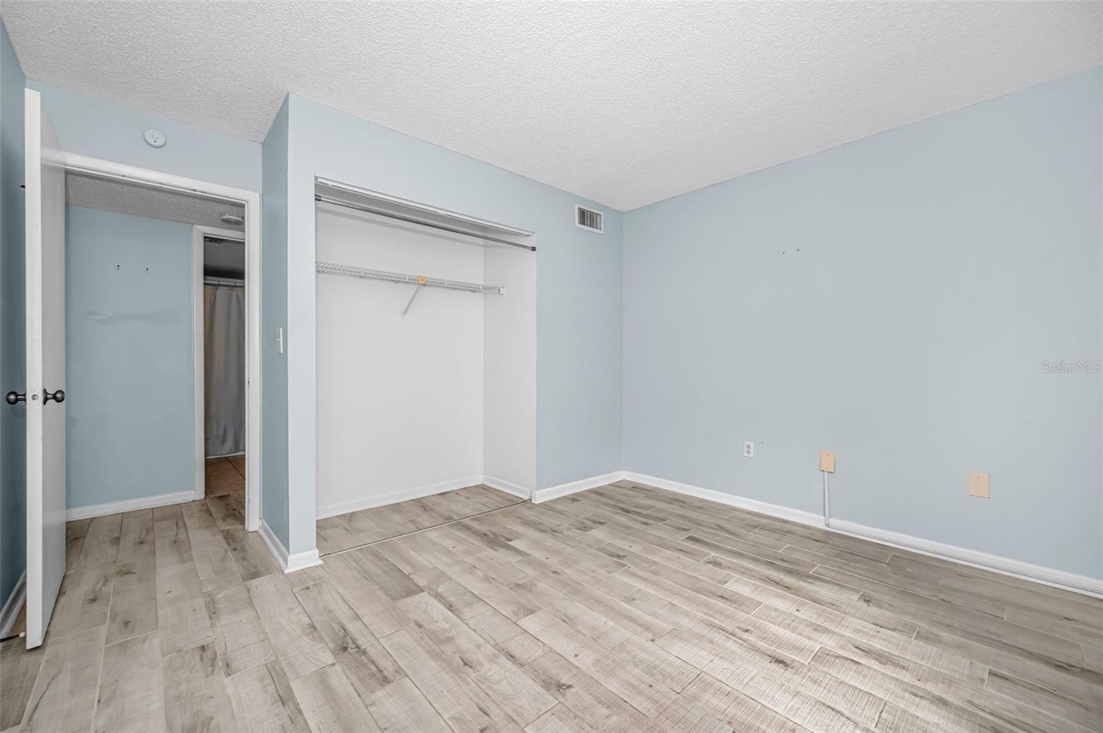 PINE RIDGE AT LAKE TARPON VILLAGE - Residential