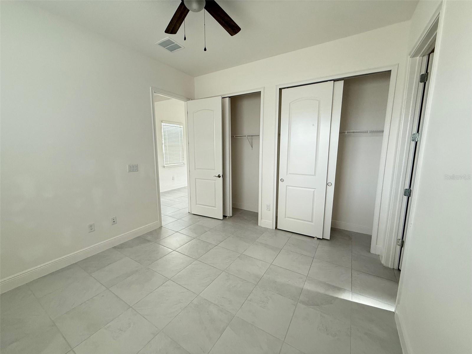 TWIN LAKES PH 8 - Residential Lease