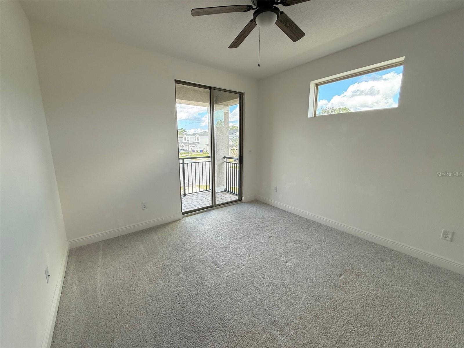 TWIN LAKES PH 8 - Residential Lease