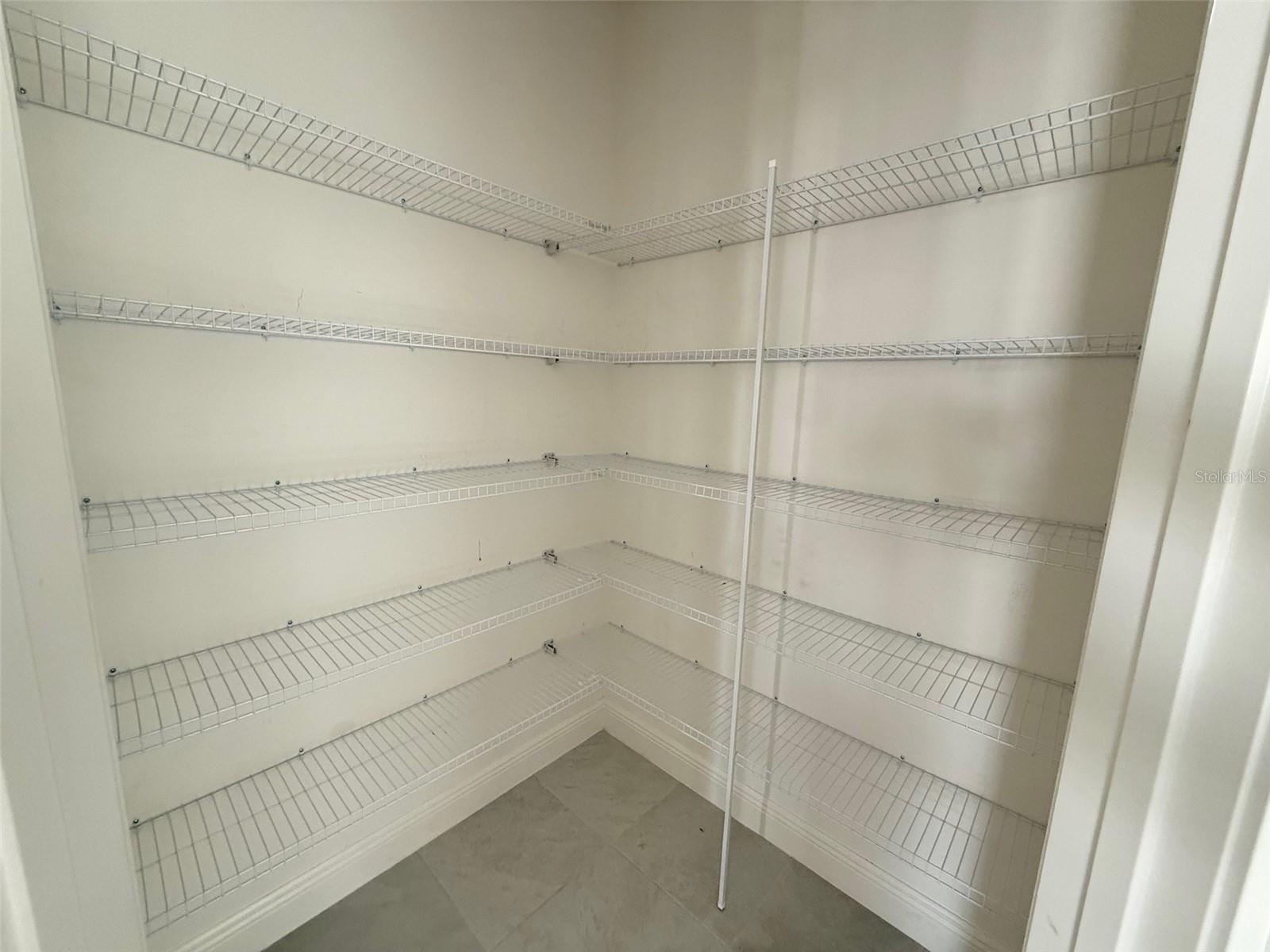 TWIN LAKES PH 8 - Residential Lease