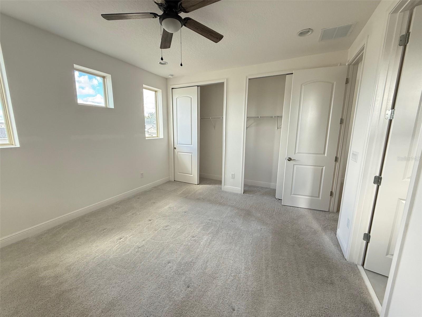 TWIN LAKES PH 8 - Residential Lease