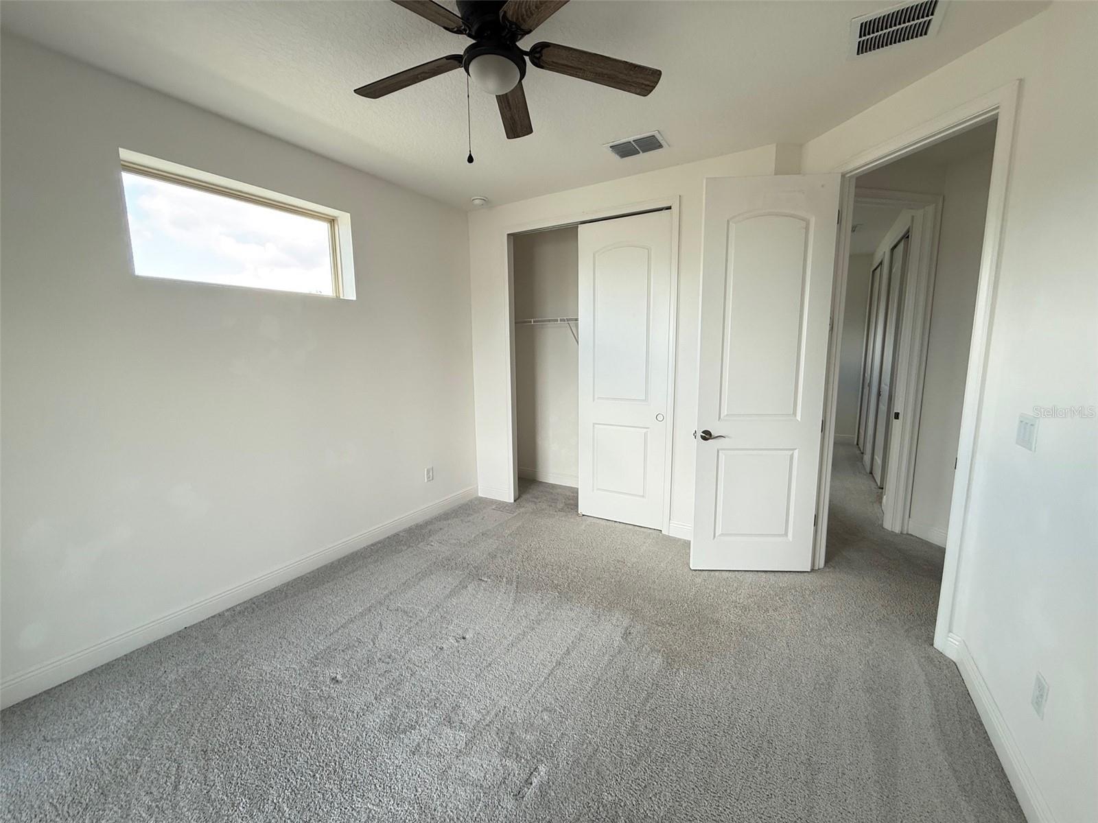 TWIN LAKES PH 8 - Residential Lease