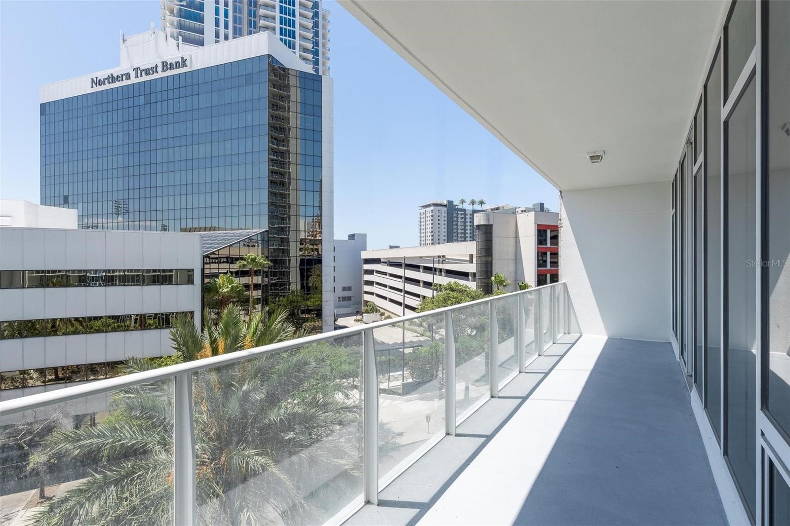 SIGNATURE PLACE CONDO - Residential