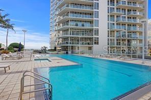 SIGNATURE PLACE CONDO - Residential