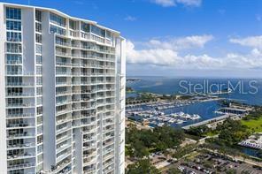 SIGNATURE PLACE CONDO - Residential