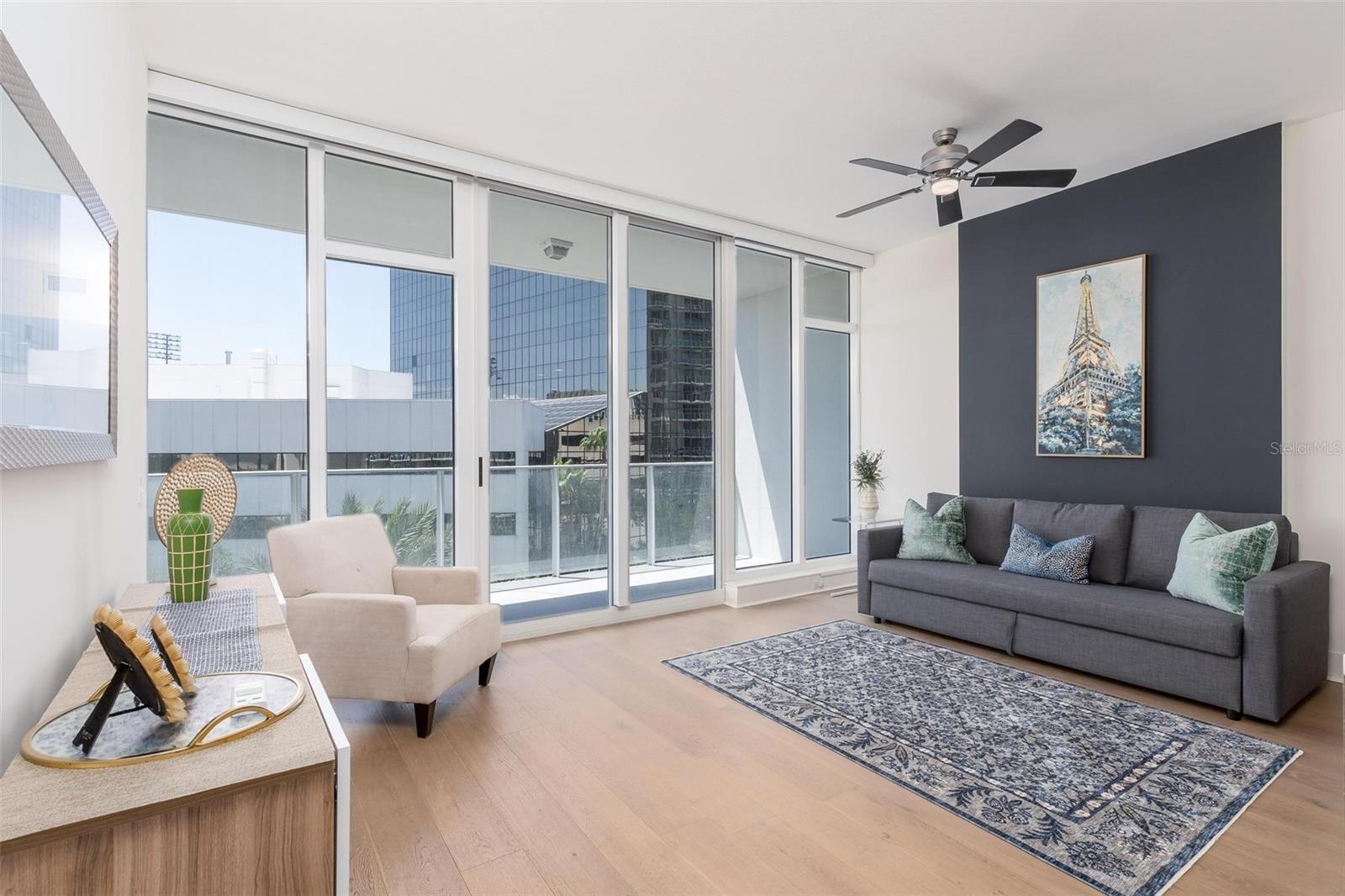 SIGNATURE PLACE CONDO - Residential