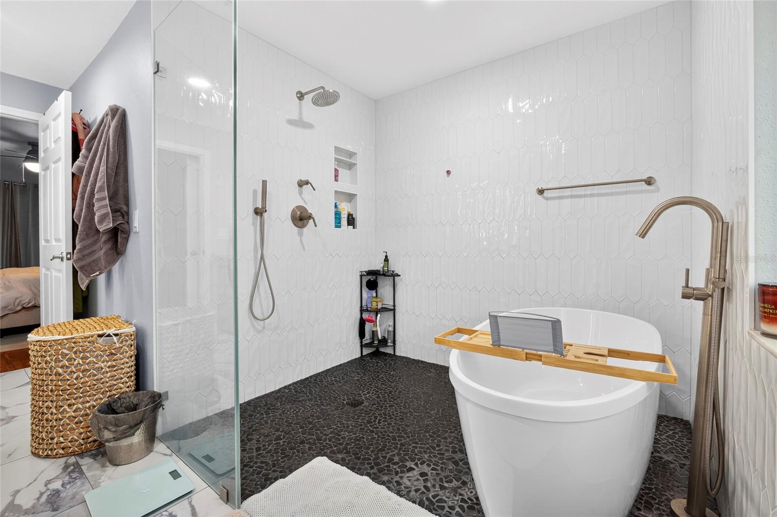 FRANCES ARBOR VILLAS - Residential