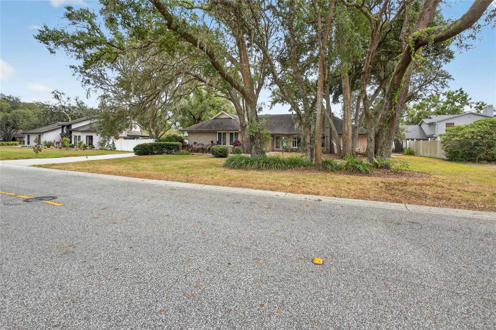 FRANCES ARBOR VILLAS - Residential