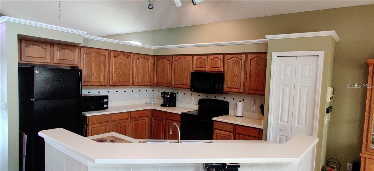 WATERFORD LAKES TR N 33 - Residential