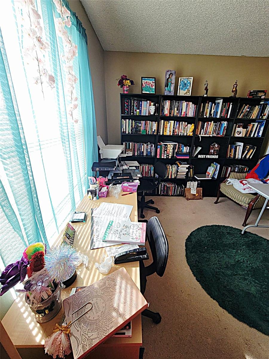 WATERFORD LAKES TR N 33 - Residential