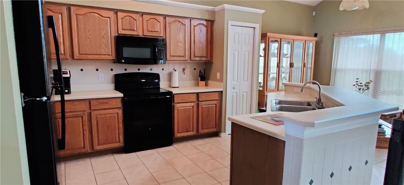 WATERFORD LAKES TR N 33 - Residential