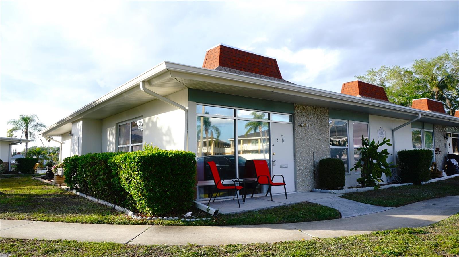 TAHITIAN GARDENS CONDO - Residential