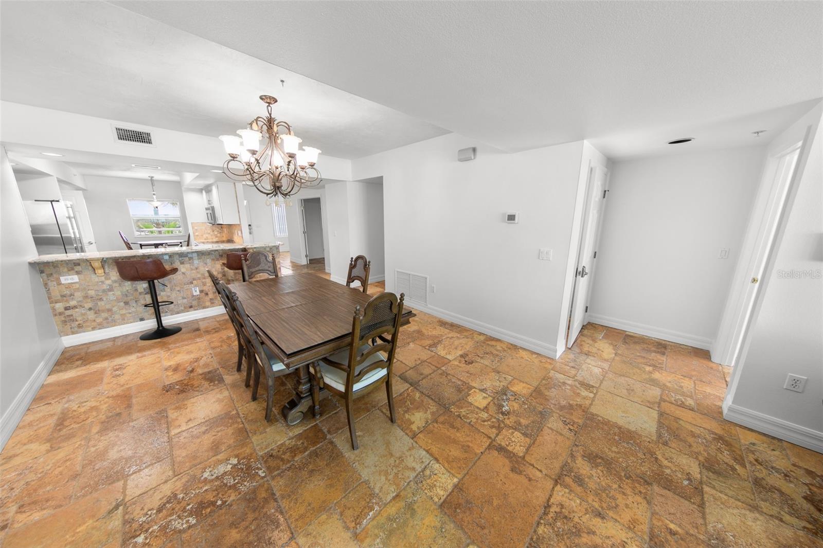 MARTINIQUE CONDO - Residential
