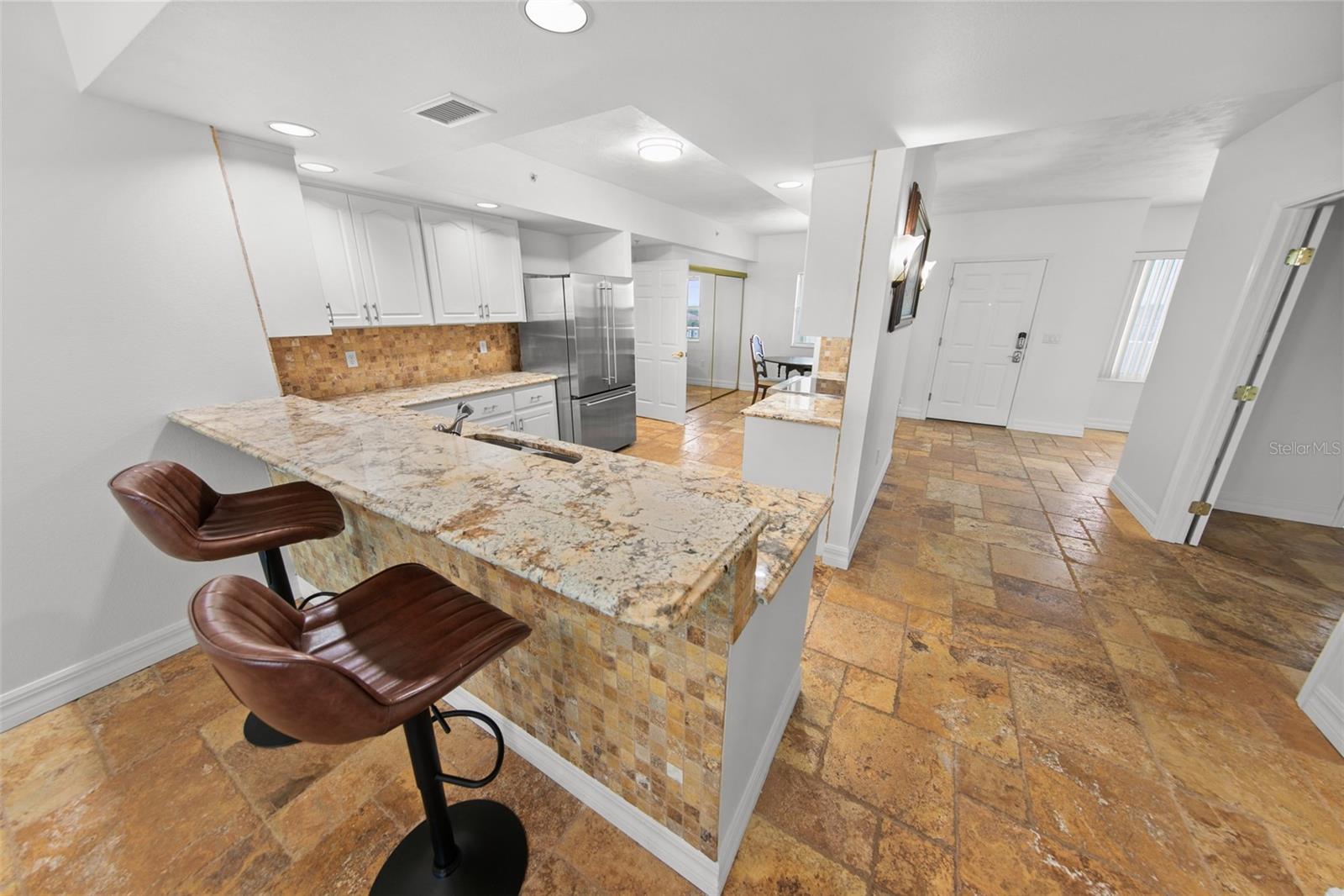 MARTINIQUE CONDO - Residential