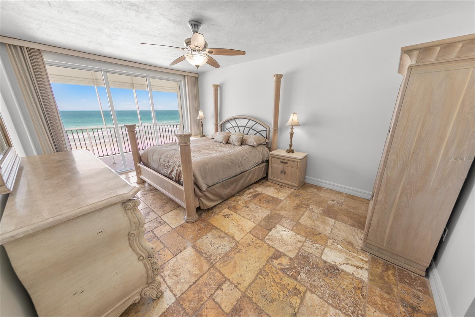 MARTINIQUE CONDO - Residential