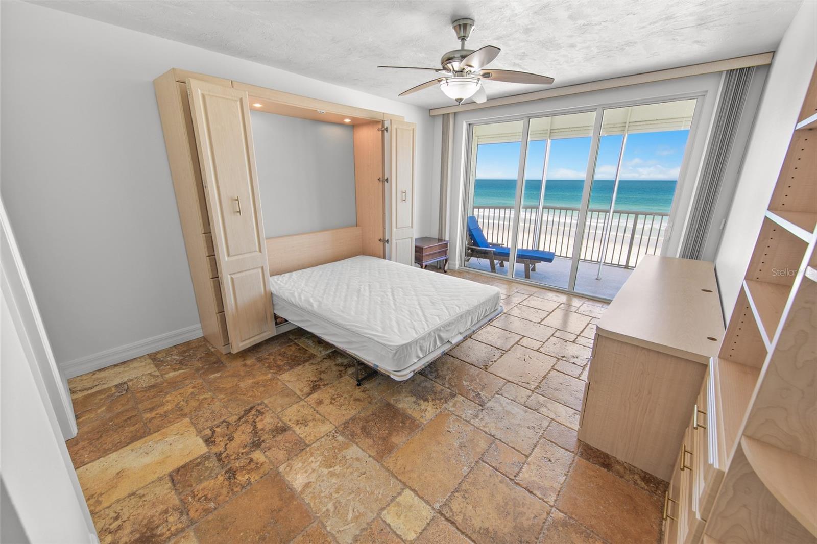 MARTINIQUE CONDO - Residential