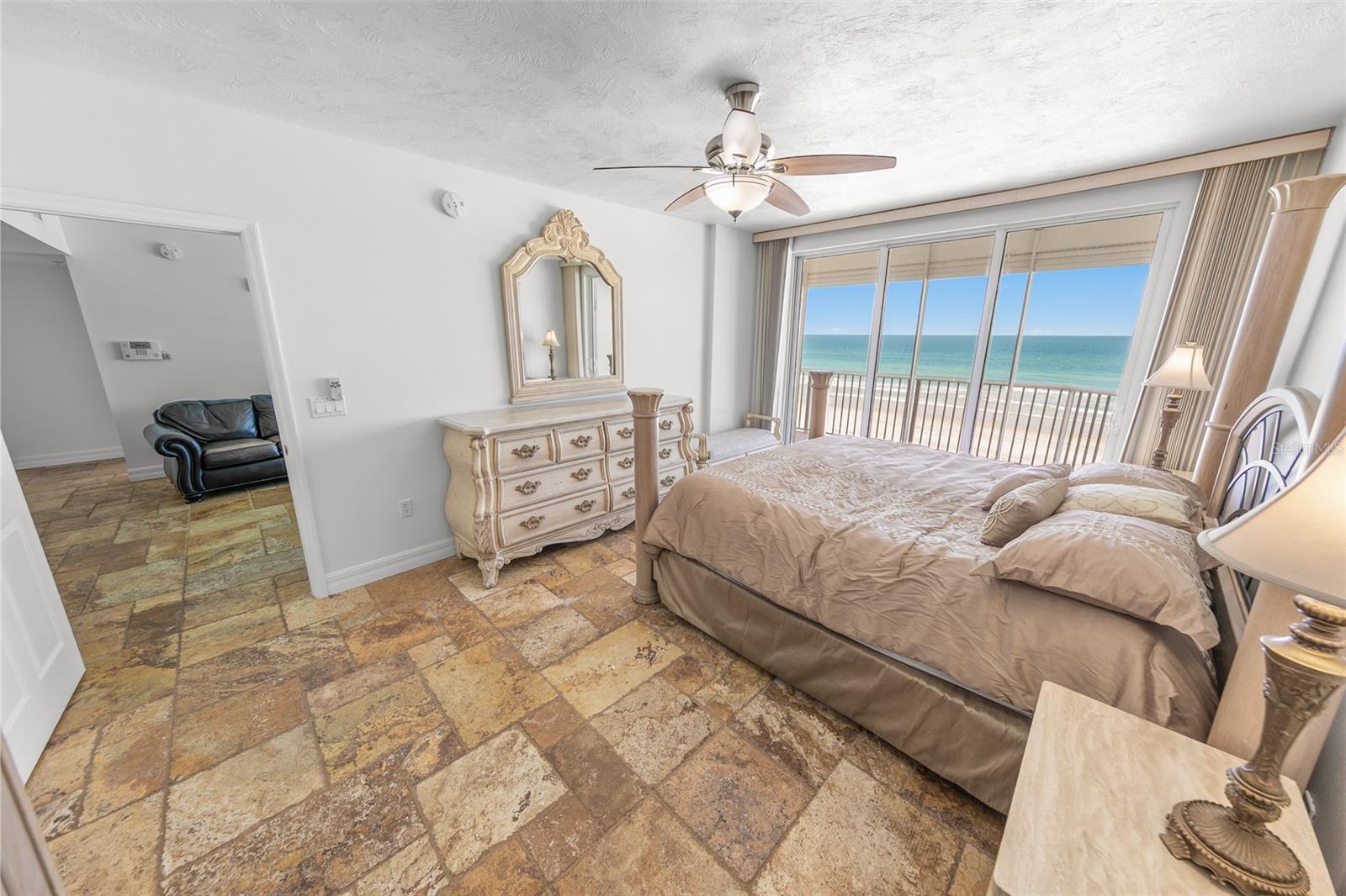 MARTINIQUE CONDO - Residential