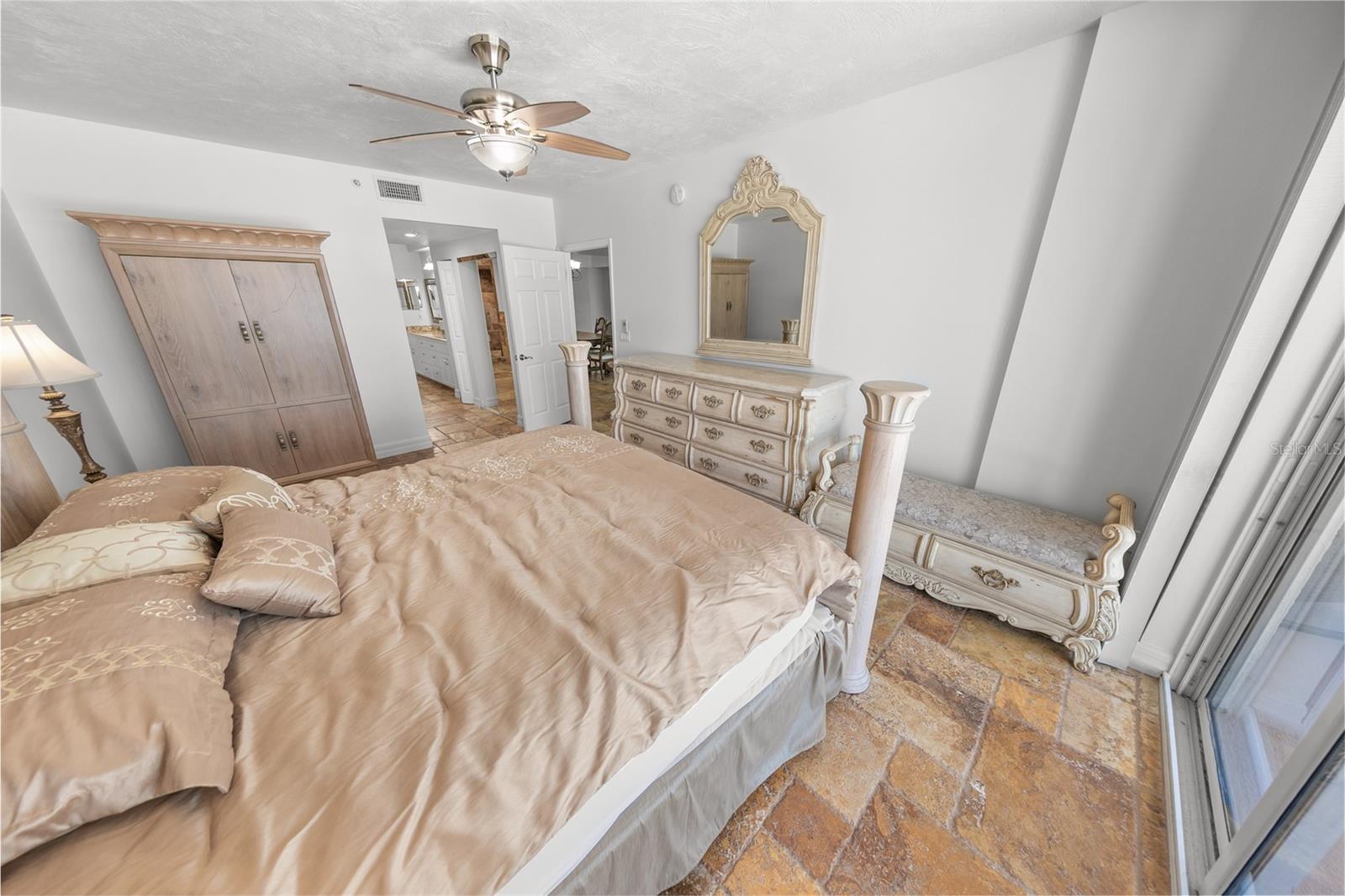 MARTINIQUE CONDO - Residential