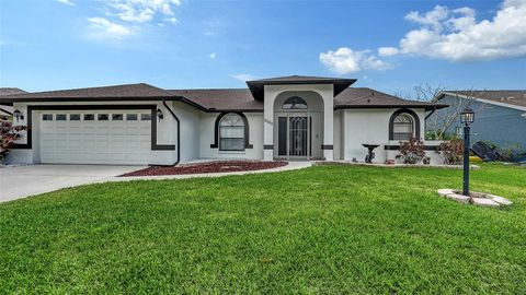 Photo of 5594 Wilde Oak Way, Sarasota, FL 34232 (MLS # A4685501)