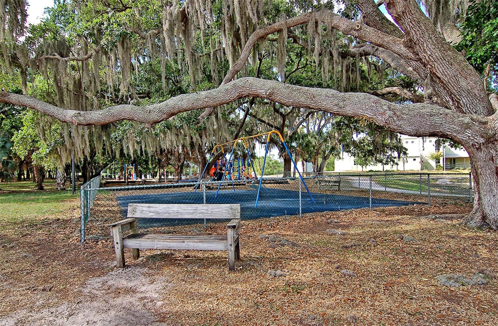 COLONIAL OAKS - Residential