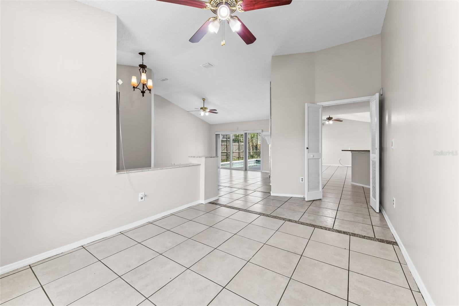 LAKEWOOD AT THE CROSSINGS UNIT 6 - Residential