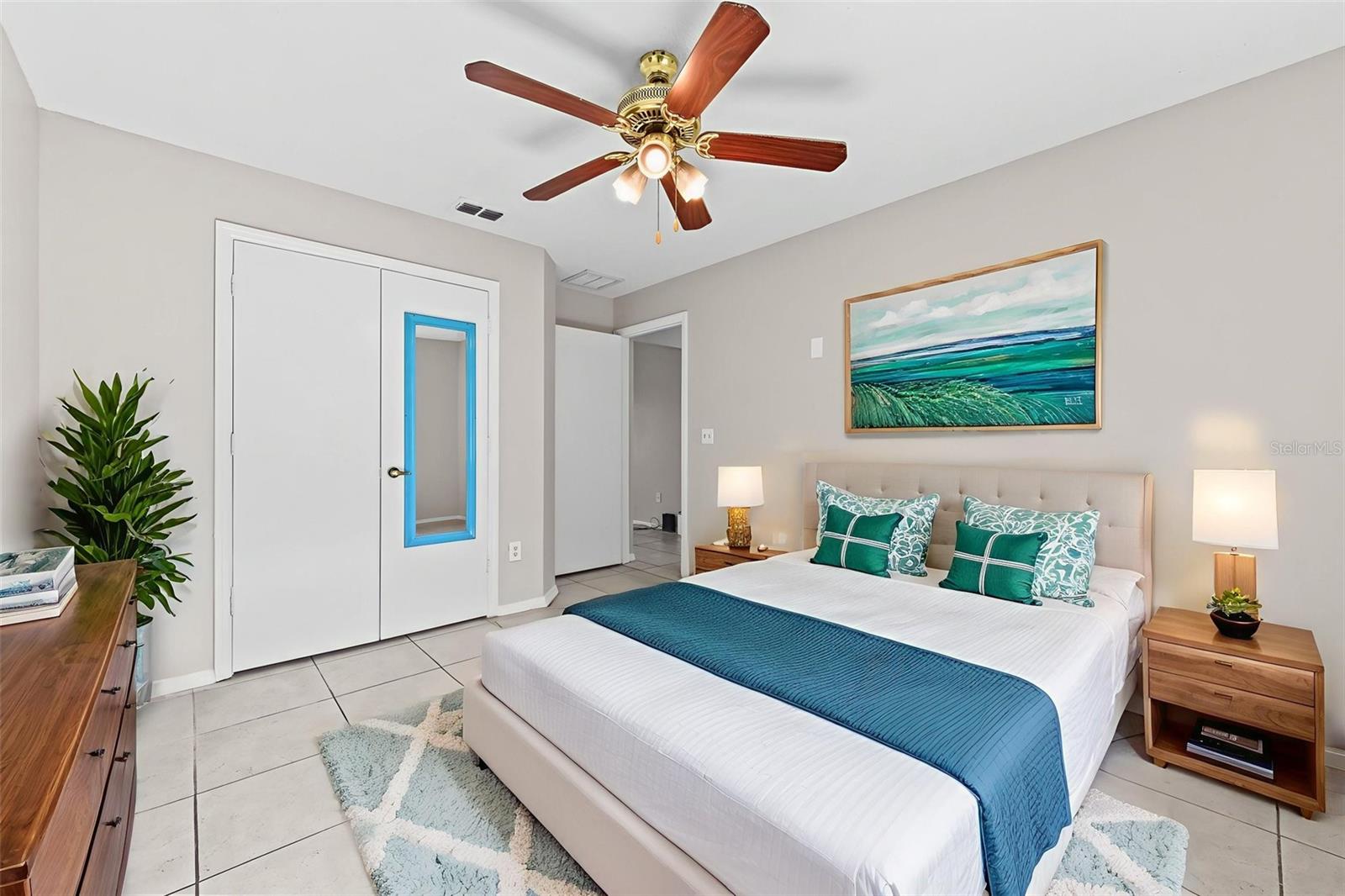 LAKEWOOD AT THE CROSSINGS UNIT 6 - Residential