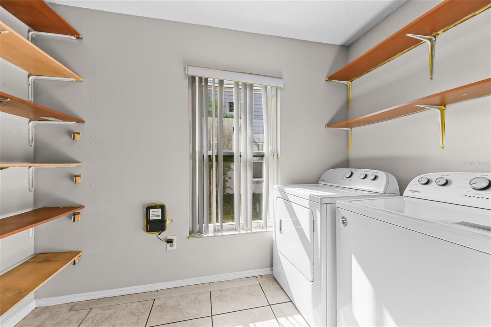 LAKEWOOD AT THE CROSSINGS UNIT 6 - Residential