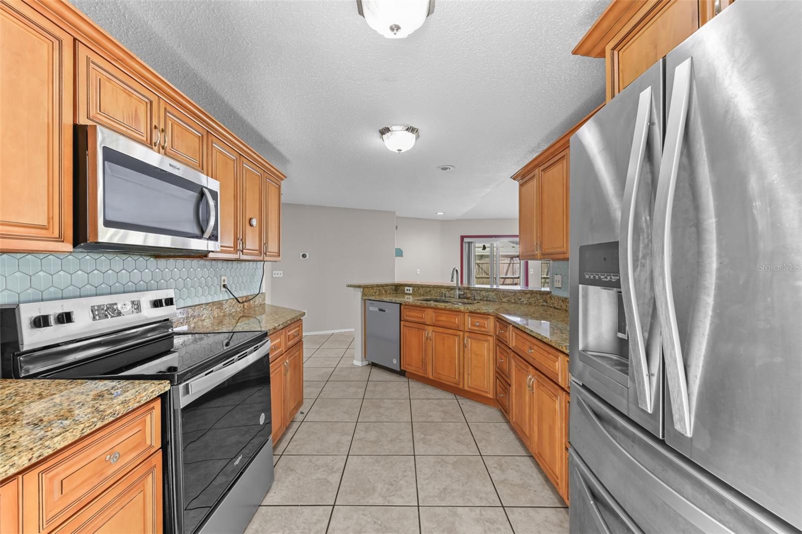 LAKEWOOD AT THE CROSSINGS UNIT 6 - Residential