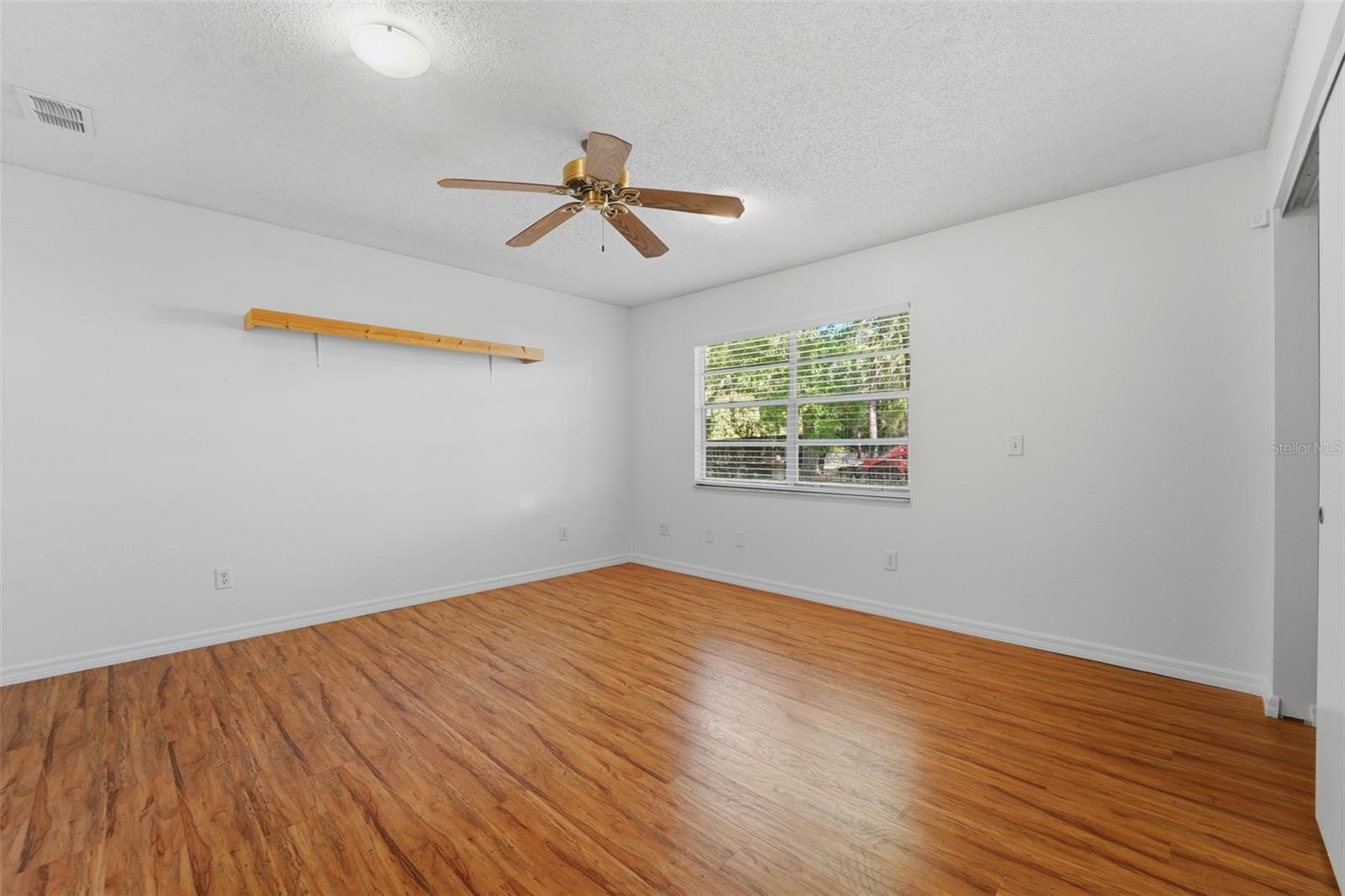 DOGWOOD ESTATE PH V - Residential